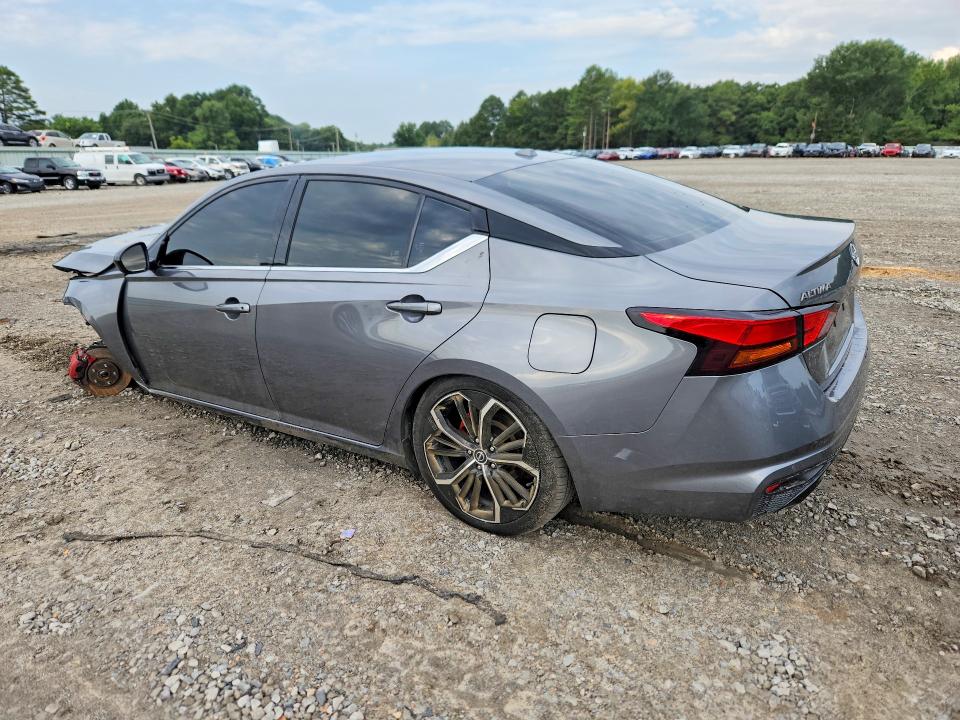 Photo 2 from auction – 2024 NISSAN ALTIMA with VIN 1N4BL4CV5RN301271