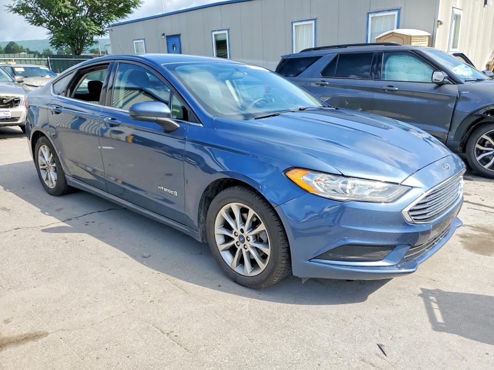 Photo 4 from auction – 2018 FORD FUSION with VIN 3FA6P0LU4JR275883