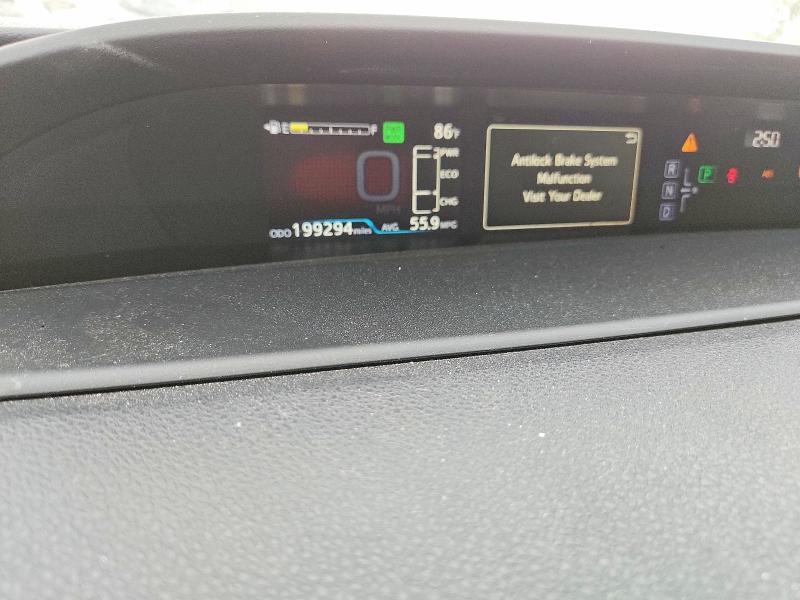 Photo 9 from auction – 2018 TOYOTA PRIUS with VIN JTDKBRFUXJ3596428