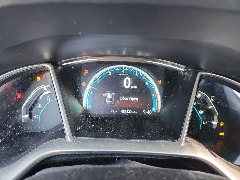 Photo 9 from auction – 2018 HONDA CIVIC with VIN 2HGFC2F88JH596550