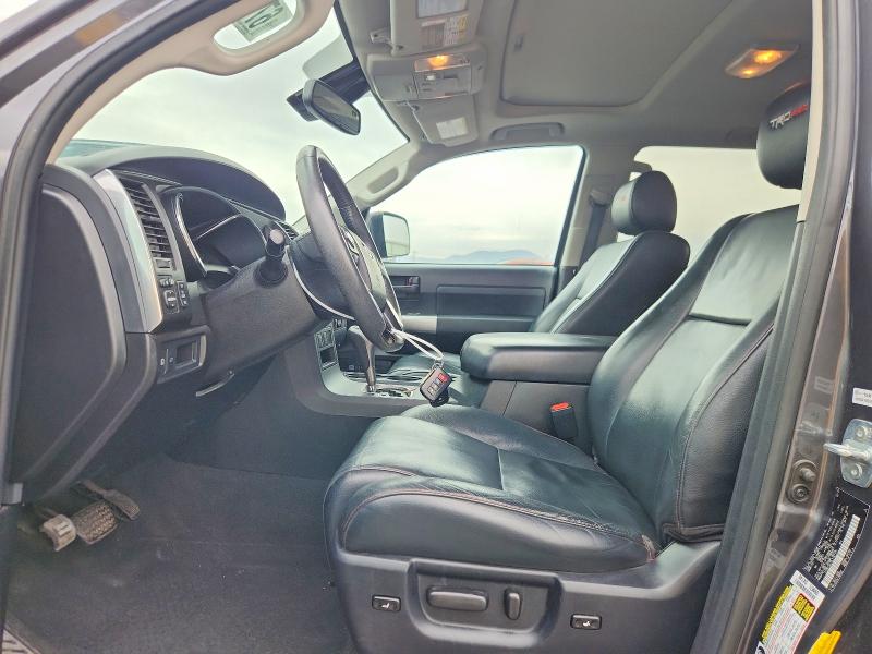Photo 7 from auction – 2020 TOYOTA SEQUOIA with VIN 5TDBY5G10LS181177
