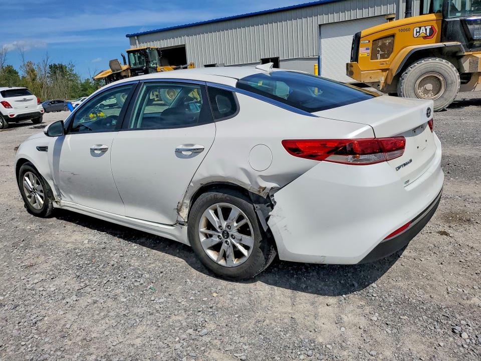 Photo 2 from auction – 2016 KIA OPTIMA with VIN KNAGT4L33G5104625