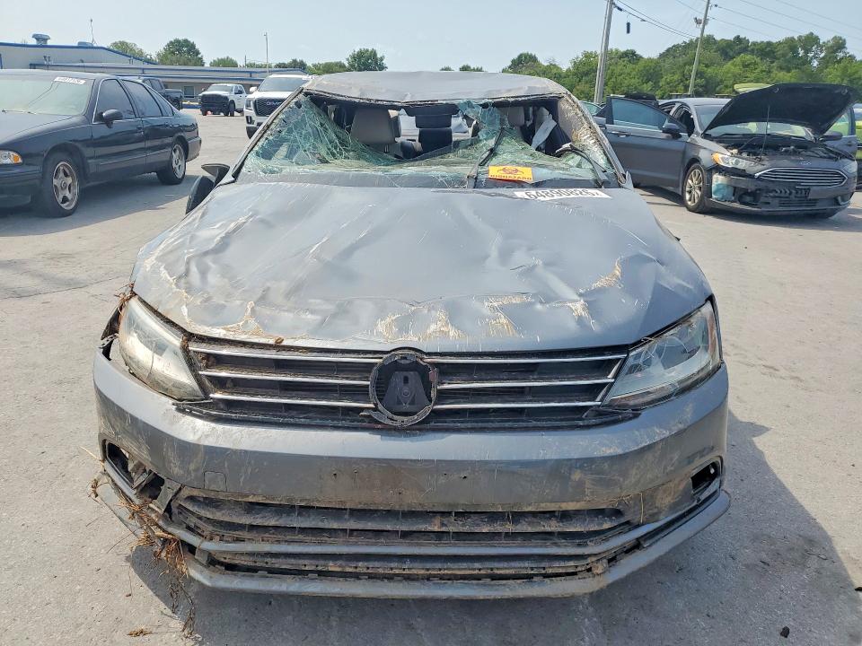 Photo 5 from auction – 2016 VOLKSWAGEN JETTA with VIN 3VWB17AJ5GM351948