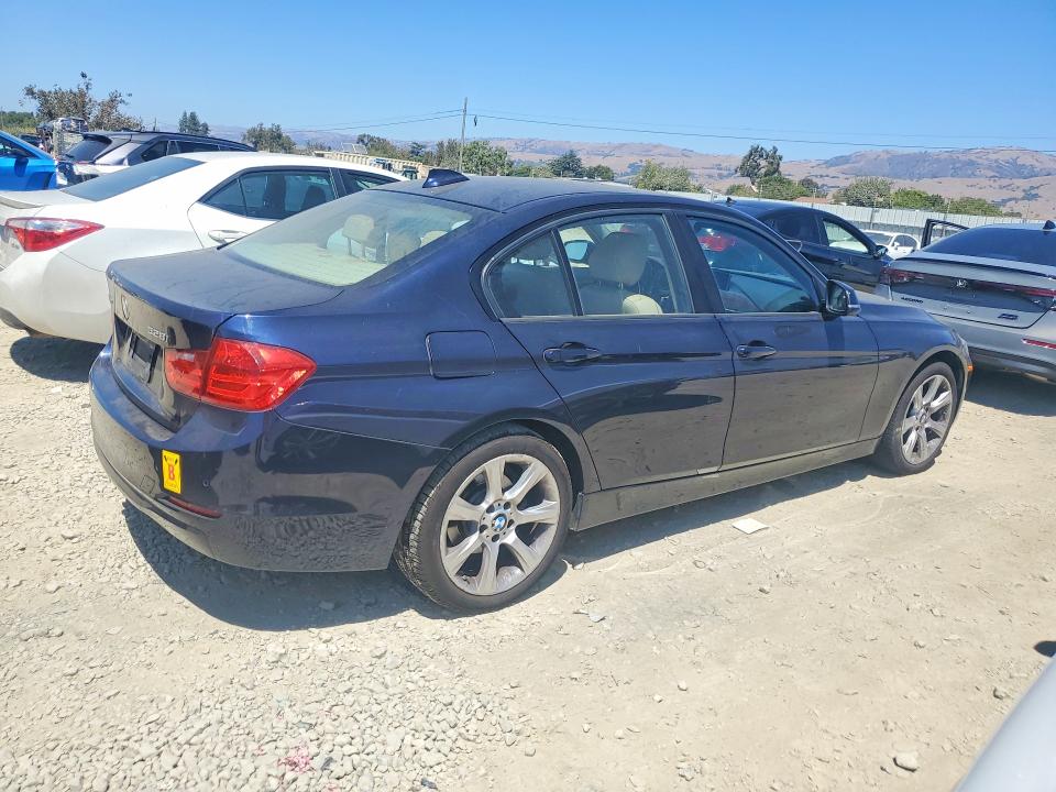 Photo 3 from auction – 2015 BMW 328 with VIN WBA3B3G59FNR87281