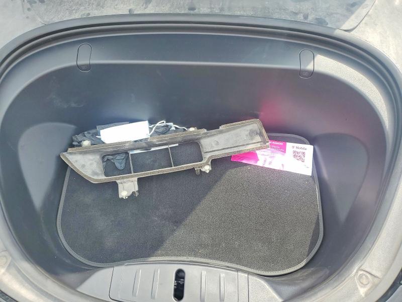 Photo 11 from auction – 2018 TESLA MODEL 3 with VIN 5YJ3E1EB8JF127287
