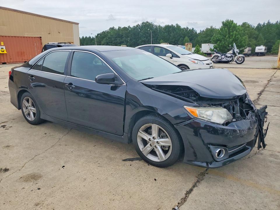 Photo 4 from auction – 2012 TOYOTA CAMRY with VIN 4T1BF1FK0CU135882