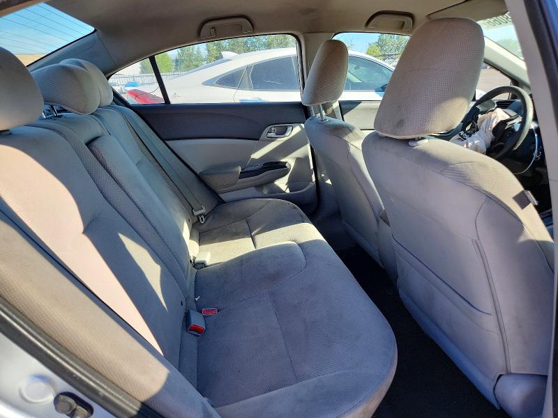 Photo 10 from auction – 2012 HONDA CIVIC with VIN 2HGFB2F45CH121053