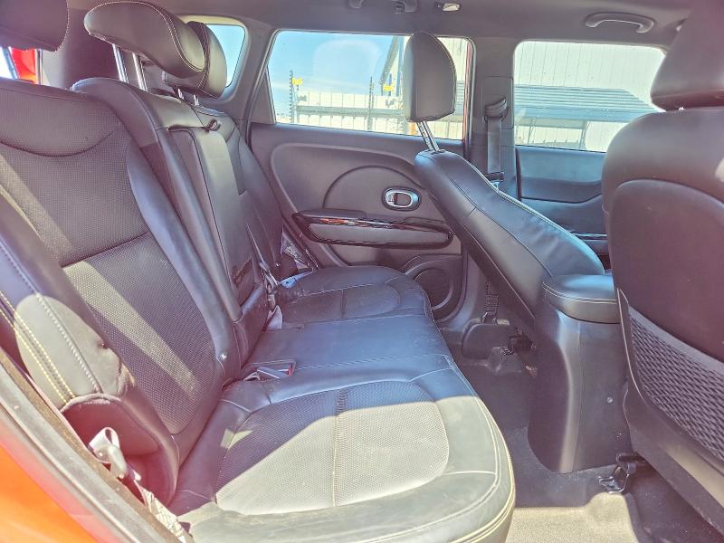 Photo 11 from auction – 2015 KIA SOUL with VIN KNDJP3A53F7770768