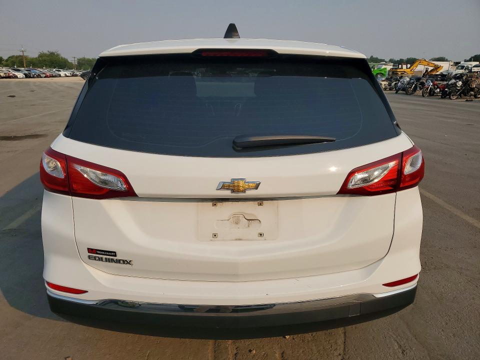 Photo 6 from auction – 2018 CHEVROLET EQUINOX with VIN 3GNAXHEV4JS509755