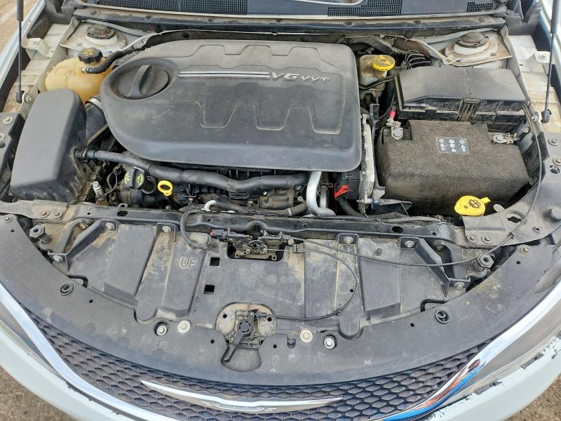 Photo 11 from auction – 2015 CHRYSLER 200 with VIN 1C3CCCCG6FN528074