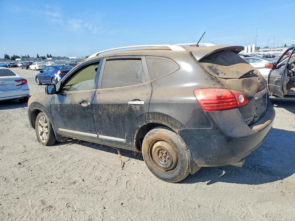 Photo 2 from auction – 2011 NISSAN ROGUE with VIN JN8AS5MV7BW312936