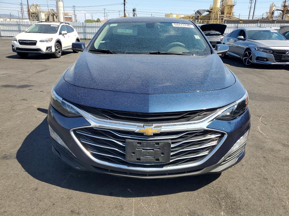 Photo 5 from auction – 2019 CHEVROLET MALIBU with VIN 1G1ZD5ST3KF113515