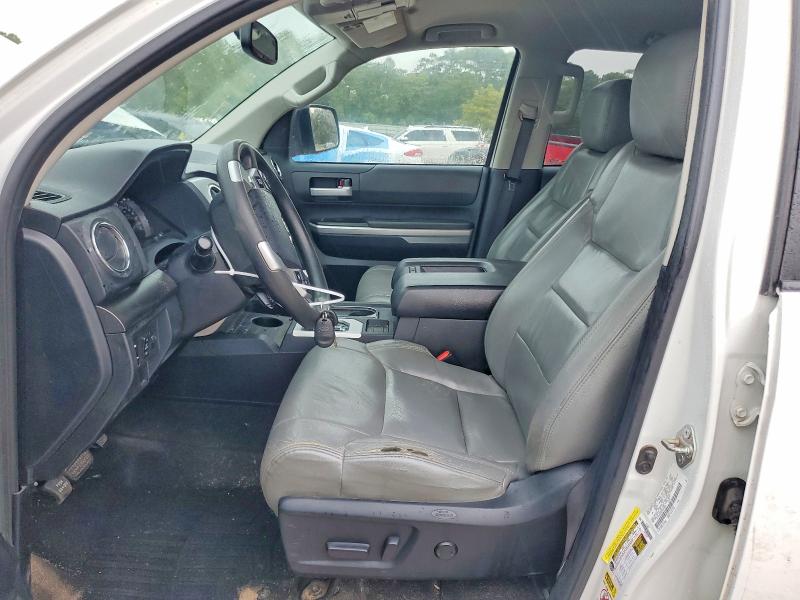 Photo 7 from auction – 2014 TOYOTA TUNDRA with VIN 5TFRM5F16EX072568