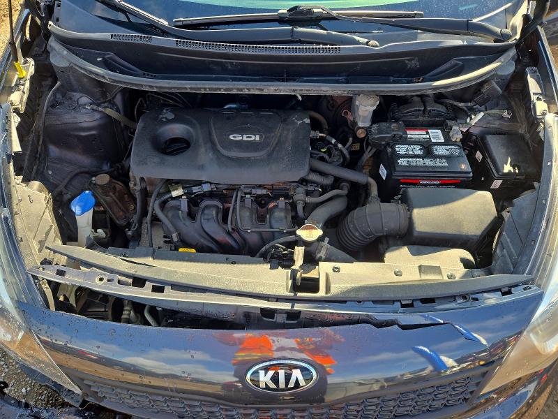 Photo 11 from auction – 2016 KIA RIO with VIN KNADM4A37G6547986