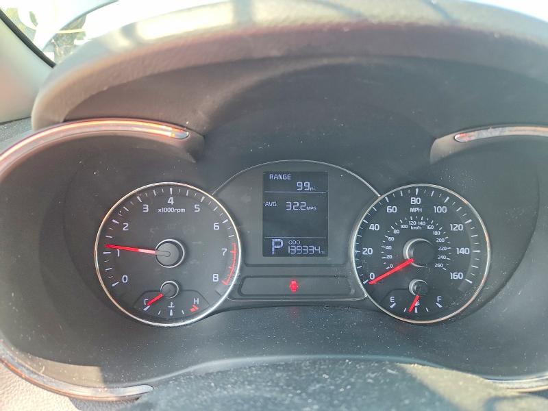 Photo 9 from auction – 2016 KIA FORTE with VIN KNAFX4A6XG5553944