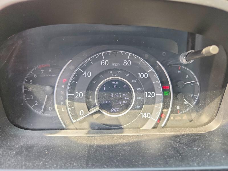 Photo 9 from auction – 2016 HONDA CR-V with VIN 5J6RM4H40GL082843