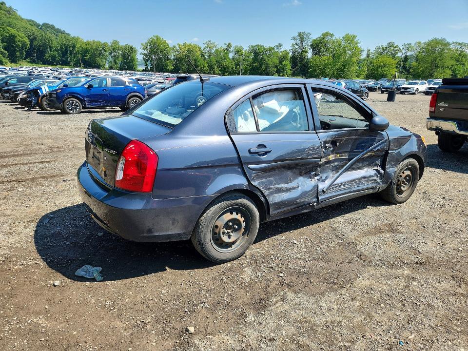 Photo 3 from auction – 2010 HYUNDAI ACCENT with VIN KMHCN4AC5AU505374
