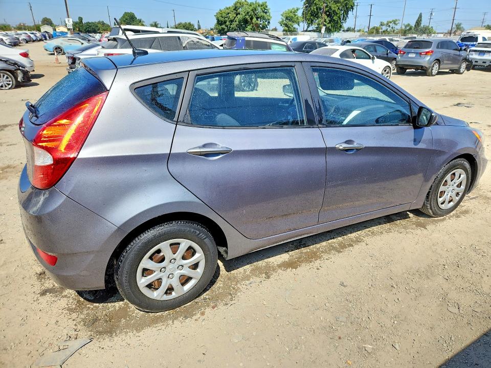 Photo 3 from auction – 2014 HYUNDAI ACCENT with VIN KMHCT5AE4EU141788