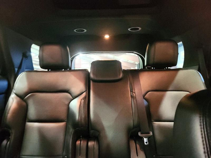 Photo 10 from auction – 2016 FORD EXPLORER with VIN 1FM5K8D84GGB68526