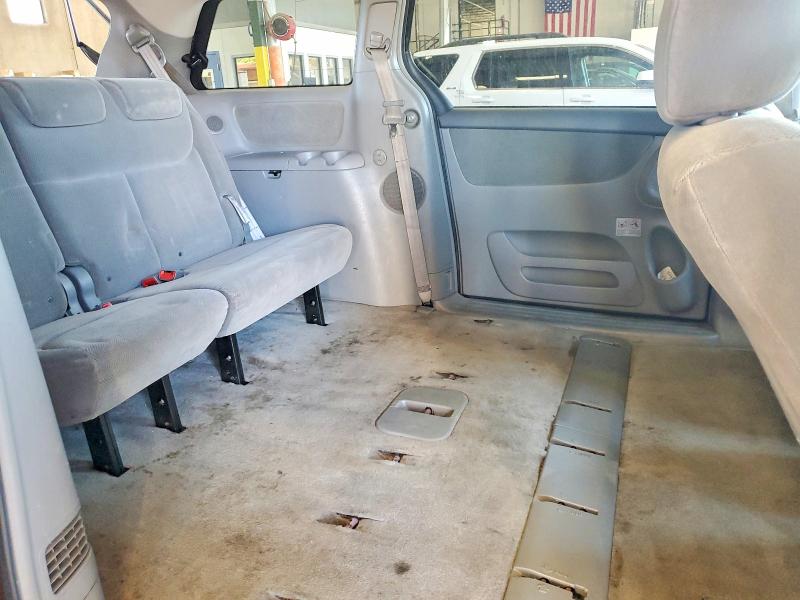 Photo 11 from auction – 2007 TOYOTA SIENNA with VIN 5TDZK22C87S098156