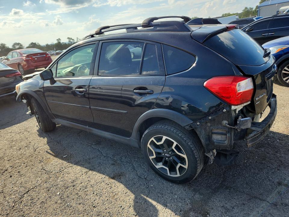 Photo 2 from auction – 2016 SUBARU CROSSTREK with VIN JF2GPADC3G8292681