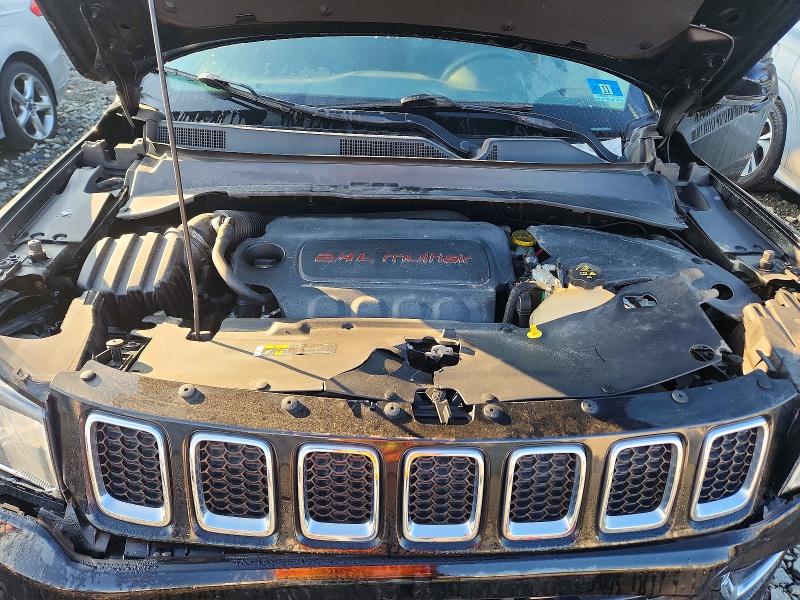 Photo 11 from auction – 2018 JEEP COMPASS with VIN 3C4NJDCB1JT432947