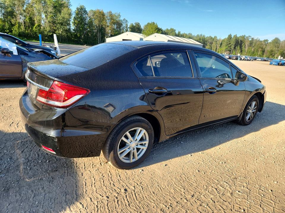 Photo 3 from auction – 2015 HONDA CIVIC with VIN 2HGFB2F45FH031714
