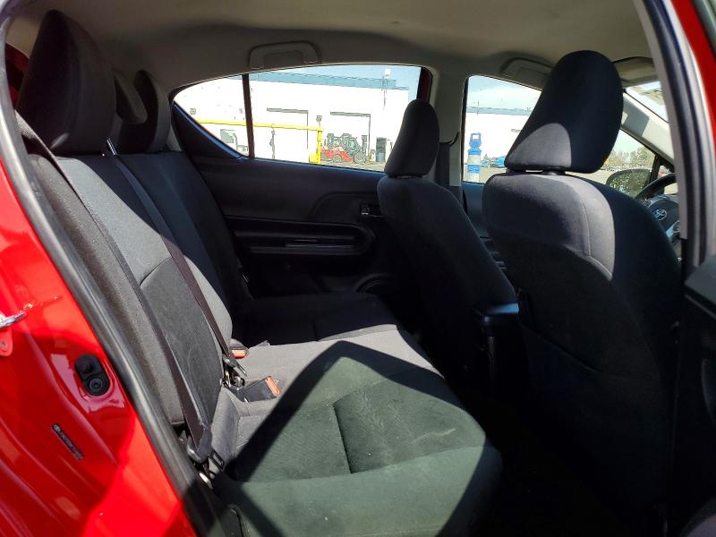 Photo 10 from auction – 2015 TOYOTA PRIUS C with VIN JTDKDTB36F1576958