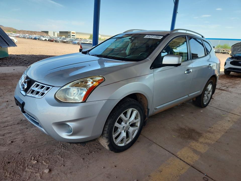 NISSAN ROGUE 2013 with VIN JN8AS5MV8DW643995 - Photo from auction