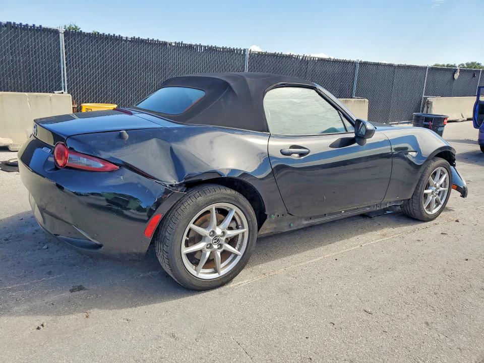 Photo 3 from auction – 2018 MAZDA MX-5 MIATA with VIN JM1NDAB79J0200287