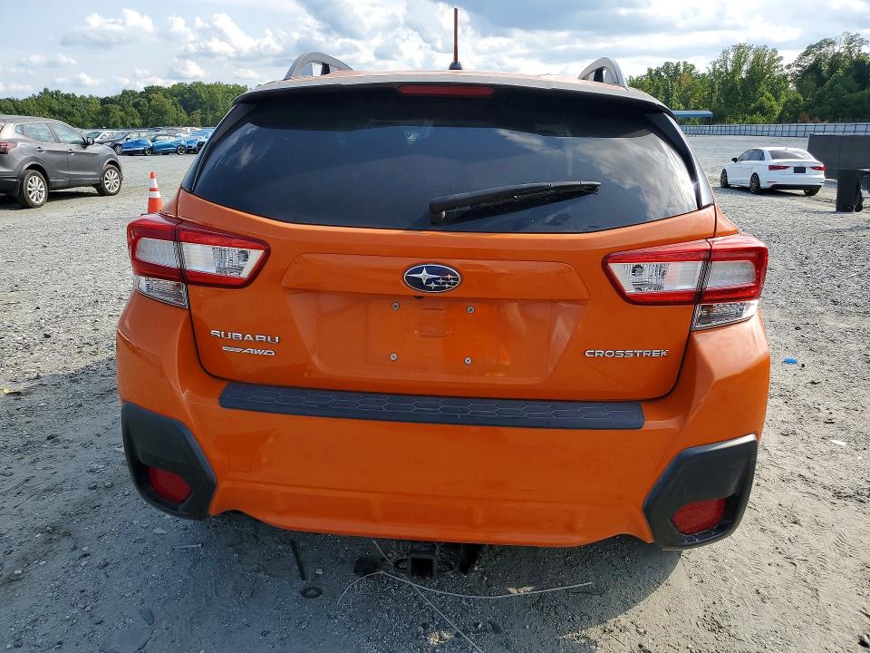Photo 6 from auction – 2018 SUBARU CROSSTREK with VIN JF2GTAAC5JH235017