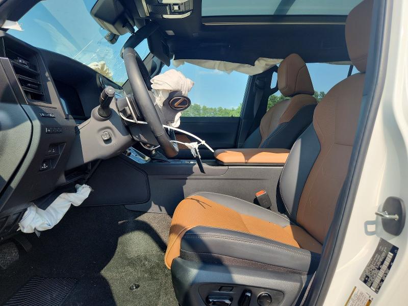 Photo 7 from auction – 2025 LEXUS GX 550 with VIN JTJVBCDX7S5057923