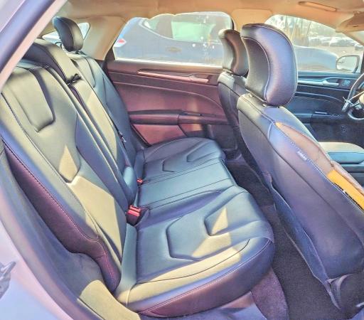 Photo 10 from auction – 2017 FORD FUSION with VIN 3FA6P0RU9HR322990
