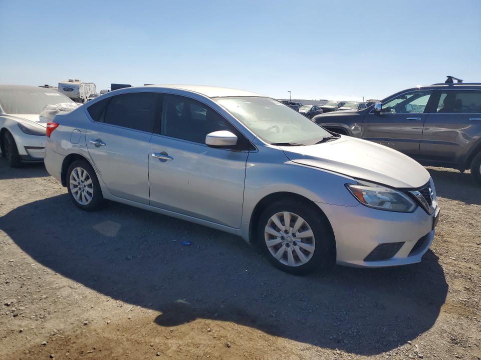 Photo 4 from auction – 2017 NISSAN SENTRA with VIN 3N1AB7AP4HY336970