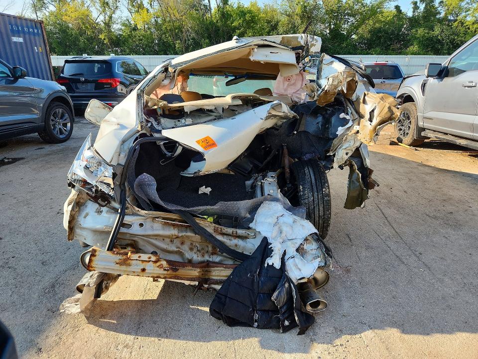 Photo 6 from auction – 2011 HONDA ACCORD with VIN 1HGCP3F84BA005689