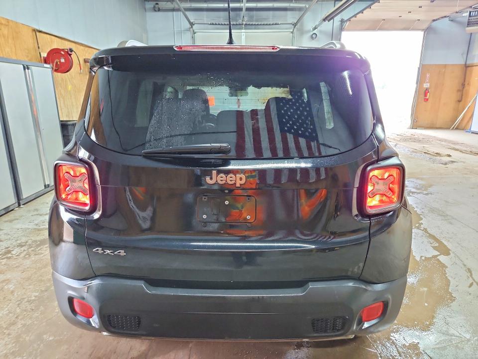 Photo 6 from auction – 2016 JEEP RENEGADE with VIN ZACCJBBW8GPD09971