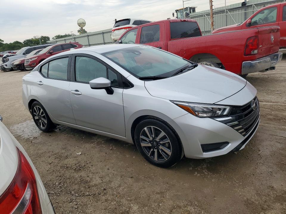 Photo 4 from auction – 2025 NISSAN VERSA with VIN 3N1CN8EV3SL826058
