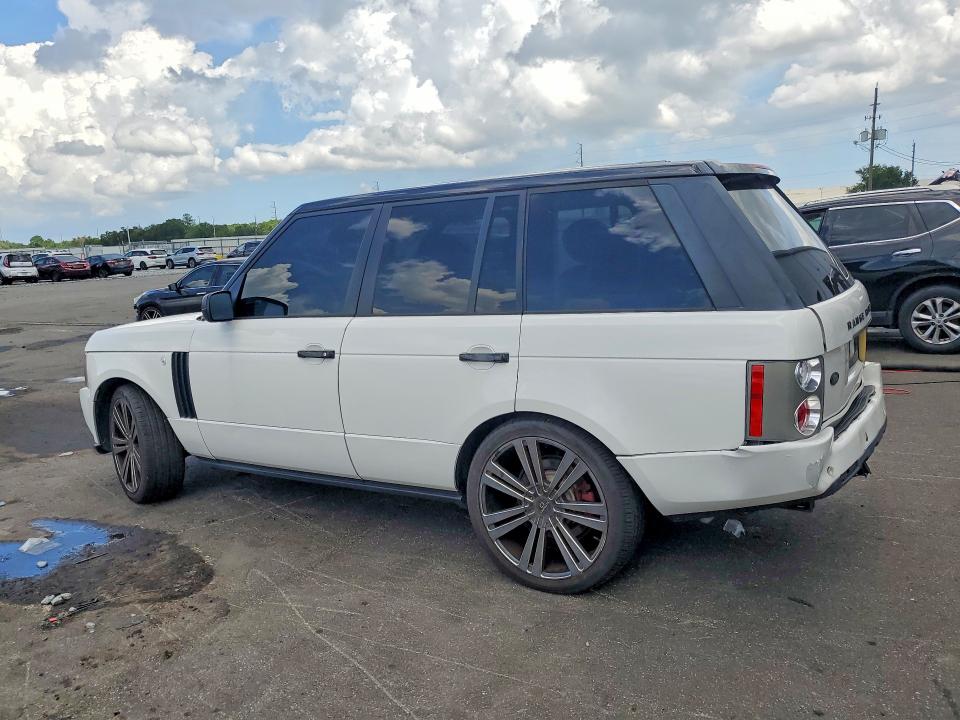 Photo 2 from auction – 2009 LAND ROVER RANGE ROVER with VIN SALME15499A306456