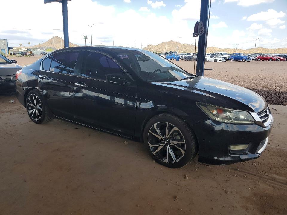 Photo 4 from auction – 2015 HONDA ACCORD with VIN 1HGCR2F53FA129677