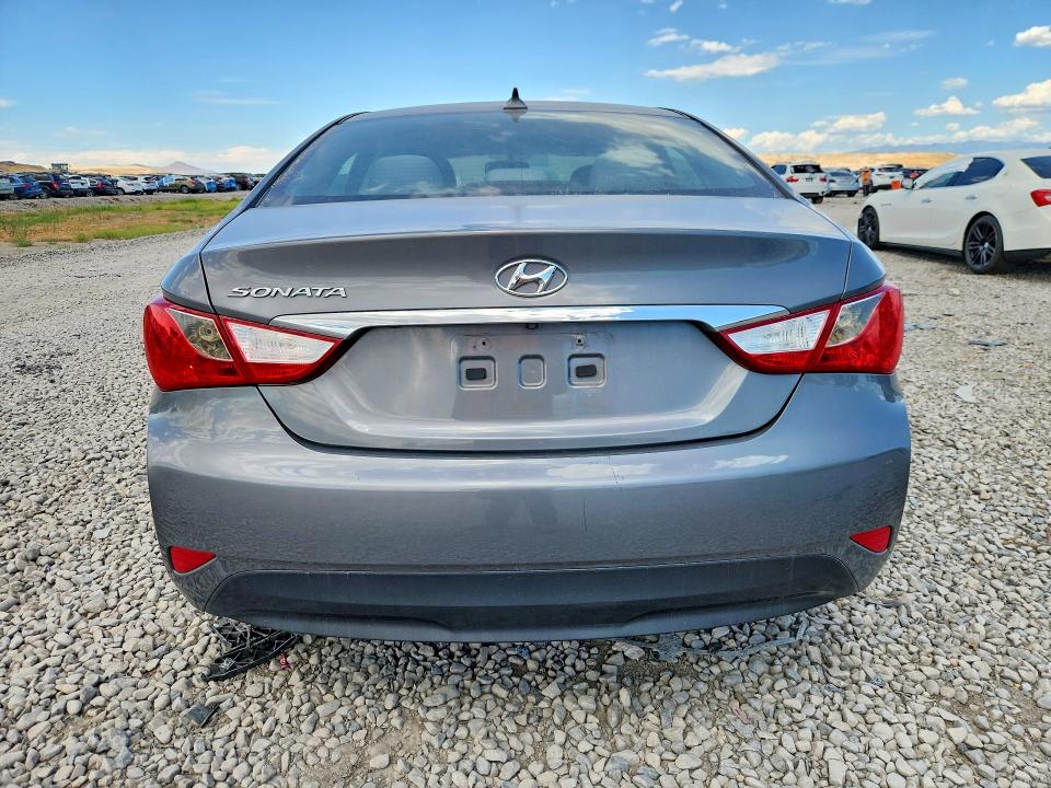 Photo 6 from auction – 2014 HYUNDAI SONATA with VIN 5NPEB4AC2EH858175
