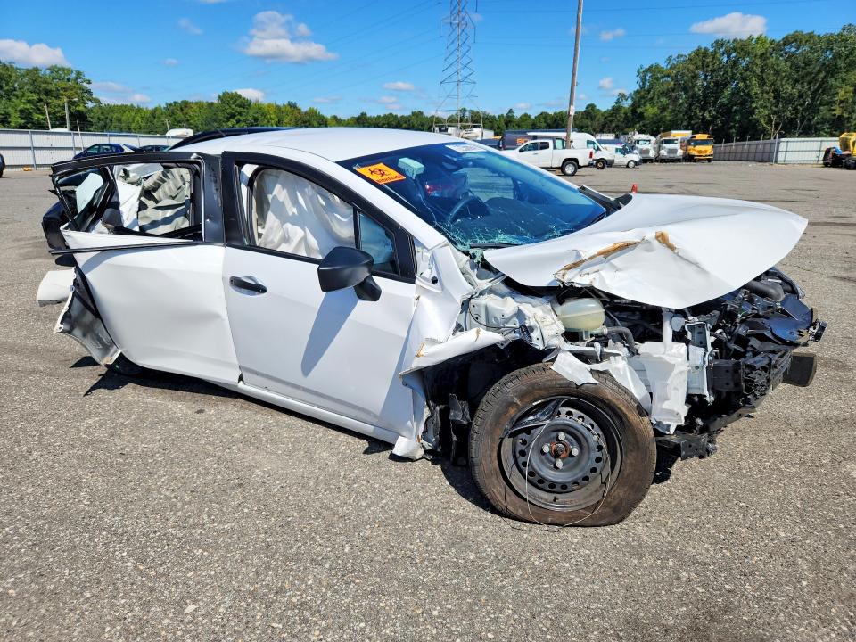 Photo 4 from auction – 2025 NISSAN VERSA with VIN 3N1CN8DV5SL834812
