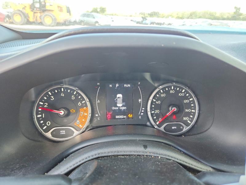 Zdjęcie 9 z aukcji – 2022 JEEP RENEGADE z VIN ZACNJCA15NPN54404