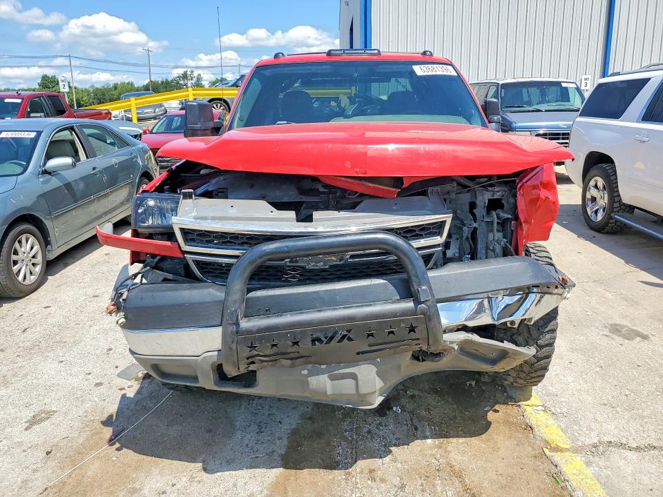 Photo 5 from auction – 2004 CHEVROLET SILVERADO with VIN 1GCHK23U84F113981