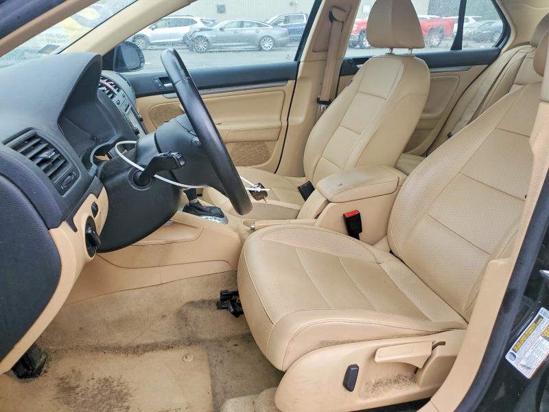 Photo 7 from auction – 2009 VOLKSWAGEN JETTA with VIN 3VWRZ71K89M061917