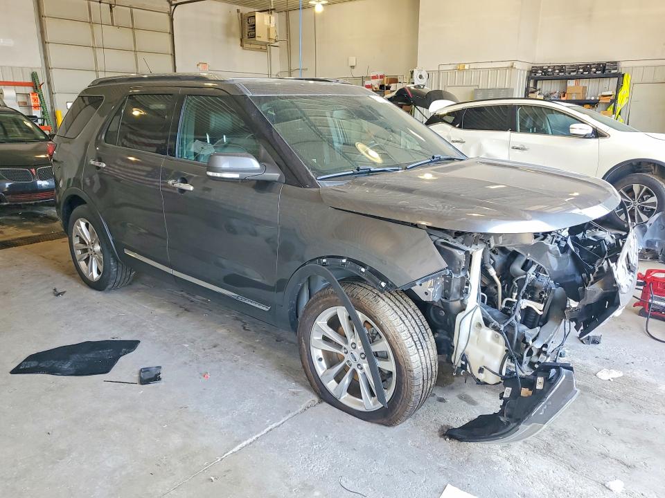 Photo 4 from auction – 2018 FORD EXPLORER with VIN 1FM5K8F84JGB55747