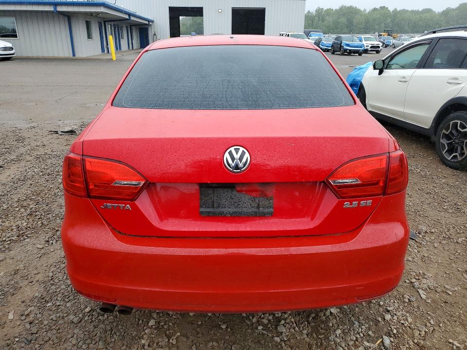 Photo 6 from auction – 2013 VOLKSWAGEN JETTA with VIN 3VWDP7AJ8DM285964