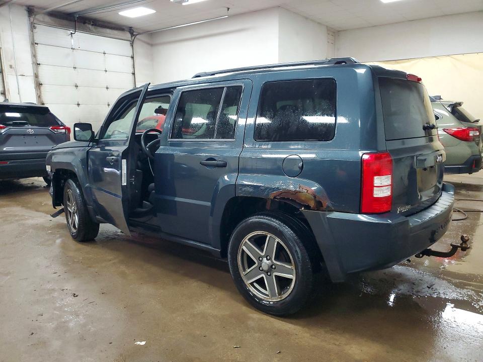 Photo 2 from auction – 2008 JEEP PATRIOT with VIN 1J8FT28W88D728037