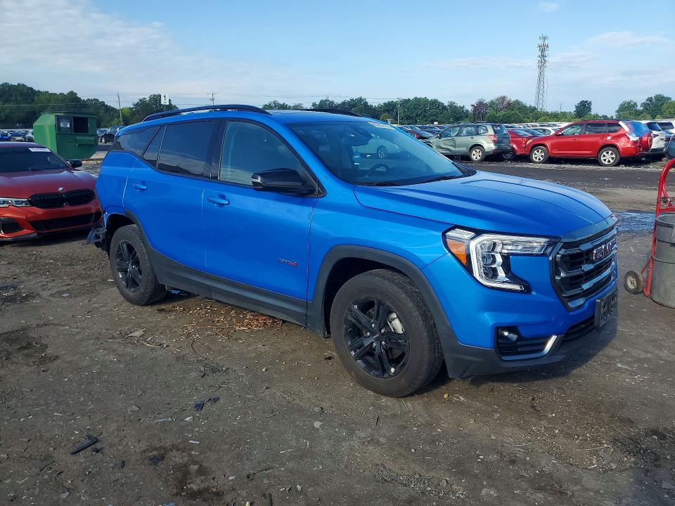 Photo 4 from auction – 2024 GMC TERRAIN with VIN 3GKALYEG1RL274165