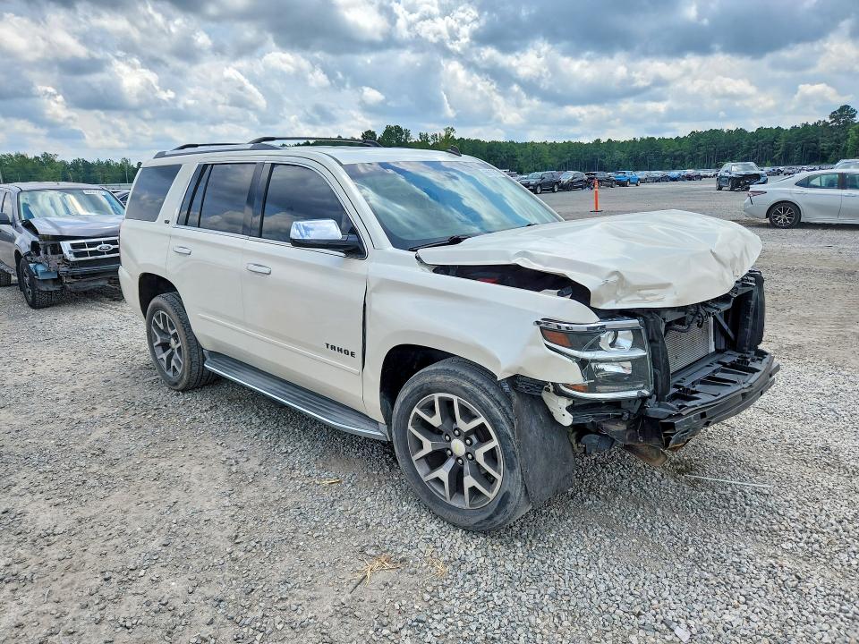 Photo 4 from auction – 2015 CHEVROLET TAHOE with VIN 1GNSCCKC6FR186437