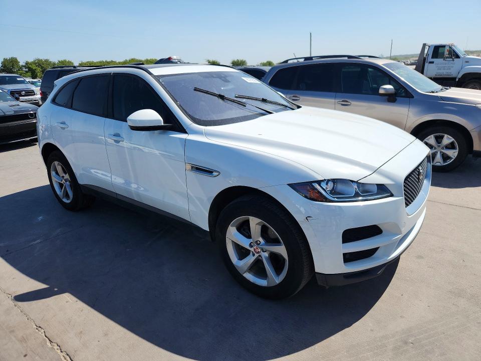 Photo 4 from auction – 2017 JAGUAR F-PACE with VIN SADCJ2BV3HA892849